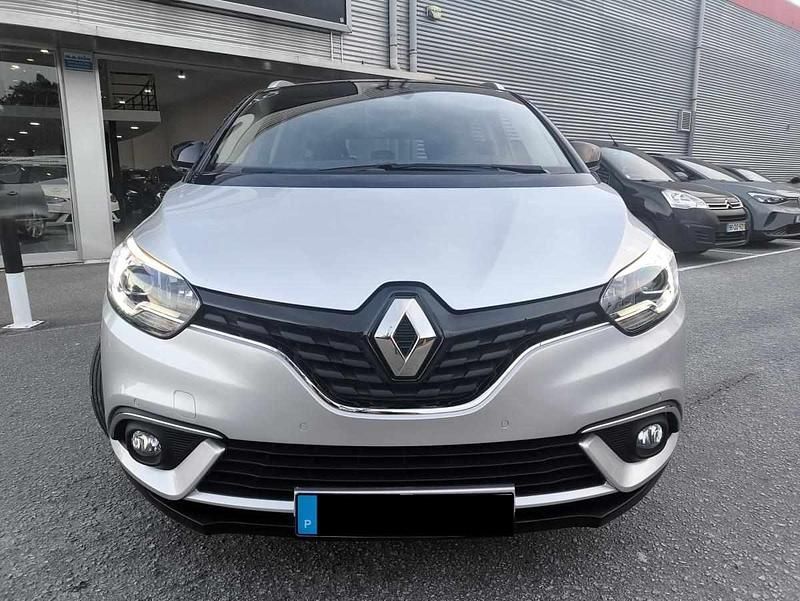 Usado Renault Grand Scénic IV 120 HP (88 kW) 2019 Cinzento Monovolume
