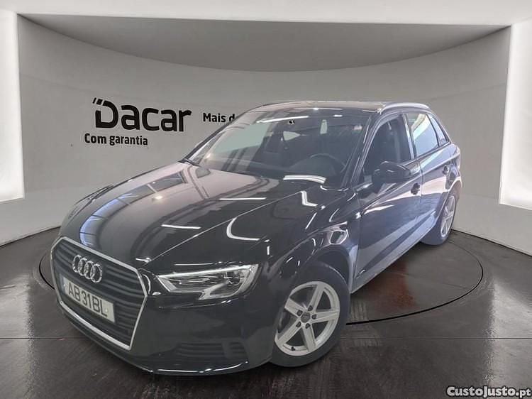 Preto Usado 2020 Audi A3 Sportback Citadino | € 19.099 (Bom preço) - Imagem 1/1
