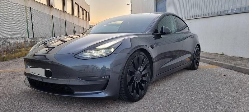 Usado 2021 Tesla Model 3 Performance Sedan | € 30.350 (Preço justo) - Imagem 1/4