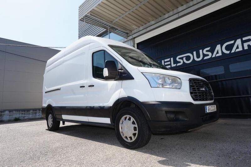 Branco Usado 2015 Ford Transit | € 16.000 (Bom preço) - Imagem 1/4