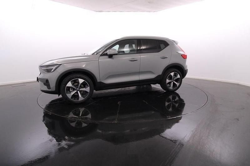 Cinzento Usado 2024 Volvo XC40 SUV | € 36.450 (Preço elevado) - Imagem 1/2