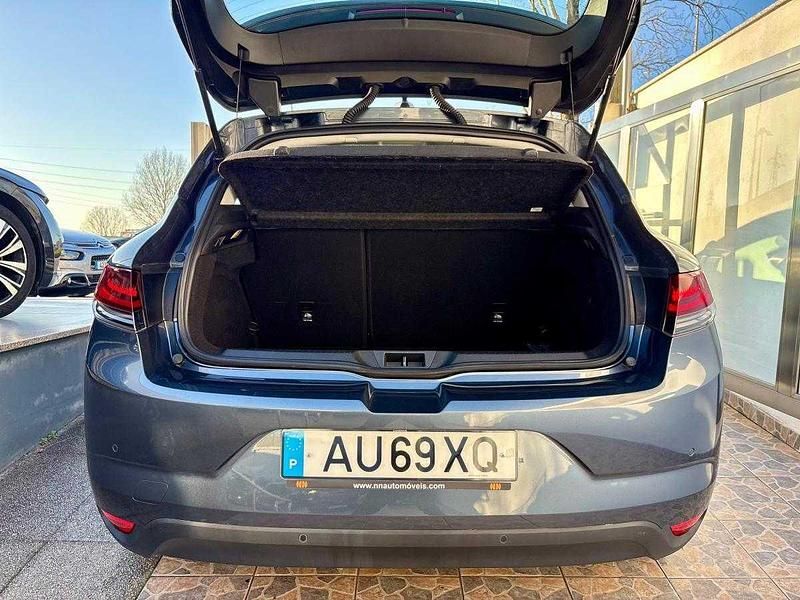 Usado Renault Mégane IV 115 HP (84 kW) 2022 Antracite