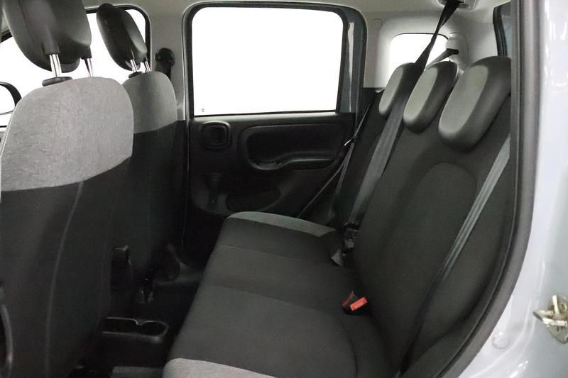 Usado Fiat Panda City Life 70 HP (51 kW) 2022 Cinza Citadino