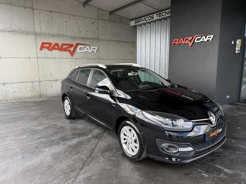 Usado Renault Mégane GrandTour LIMITED 95 HP (69 kW) 2016 Preto Carrinha