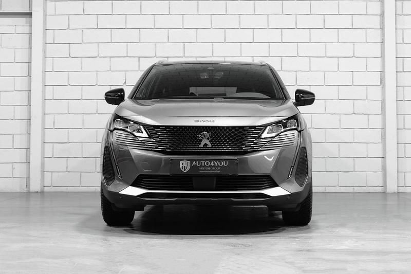 Usado Peugeot 5008 GT 130 HP (95 kW) 2023 Cinza SUV