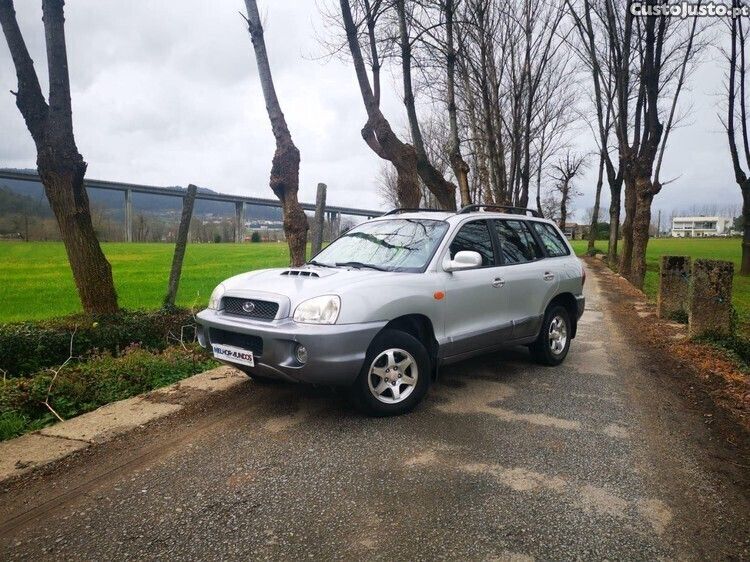 Cinza Usado 2001 Hyundai Santa Fe Sport SUV | € 5.750 - Imagem 1/1