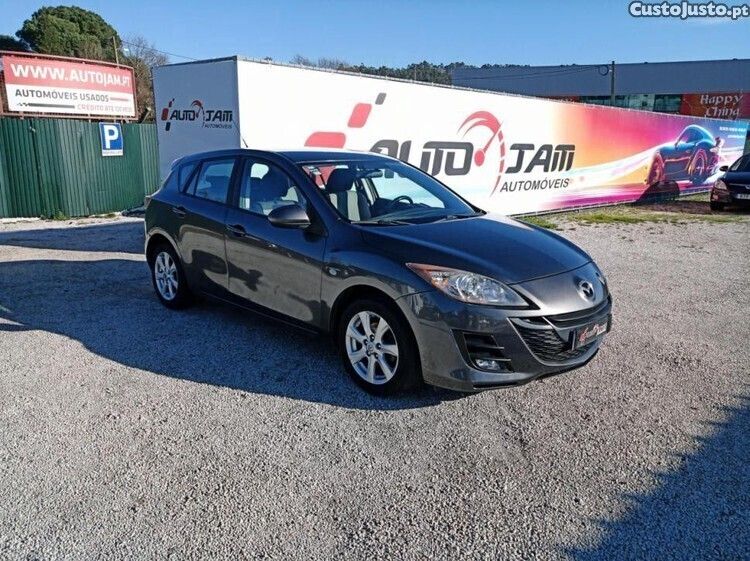 Cinza Usado 2010 Mazda 3 | € 5.750 (Caro) - Imagem 1/1
