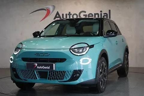 Novo Fiat 600E La Prima 114 kW (156 HP) 2025 Verde claro SUV