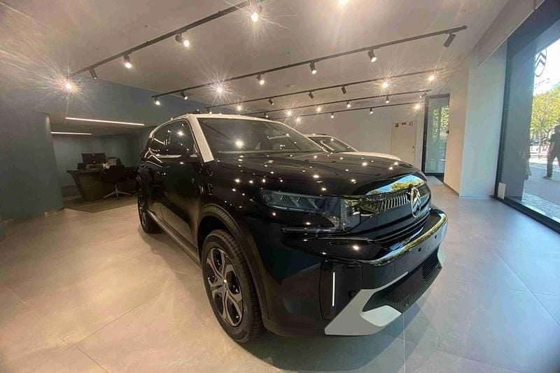 Preto Novo 2025 Citroën e-C3 Aircross SUV | € 29.500 - Imagem 1/4