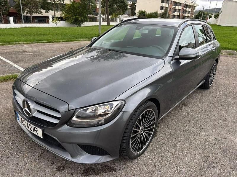 Cinza Usado 2020 Mercedes C200 Business Carrinha | € 26.090 (Preço justo) - Imagem 1/4