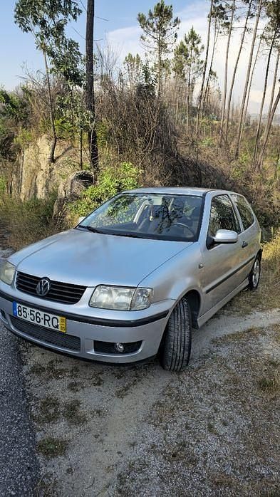 Usado 2001 VW Polo | € 2.000 - Imagem 1/4