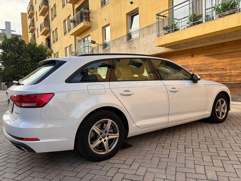 Usado Audi A4 150 HP (110 kW) 2019 Carrinha