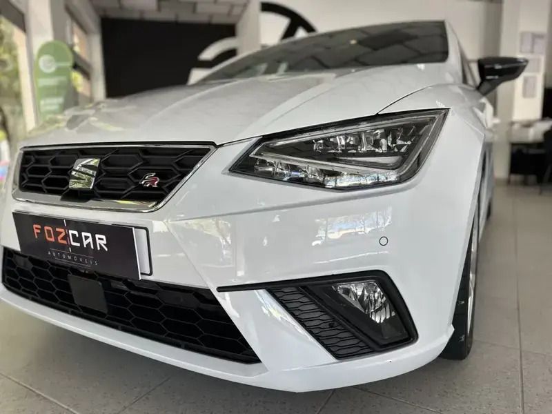 Branco Usado 2021 Seat Ibiza FR | € 15.950 (Preço elevado) - Imagem 1/4