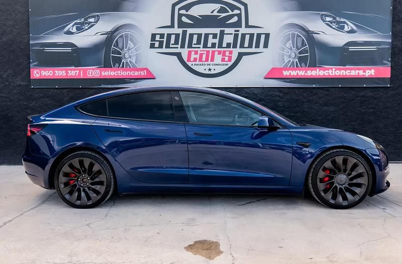 Usado Tesla Model 3 Performance 461 kW (627 HP) 2022 Azul Sedan