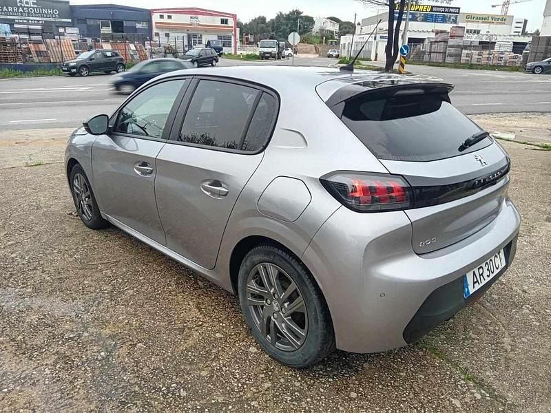 Usado Peugeot 208 75 HP (55 kW) 2022 Antracite Citadino
