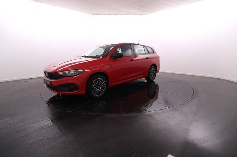 Vermelho Usado 2022 Fiat Tipo Wagon Carrinha | € 20.950 (Caro) - Imagem 1/4