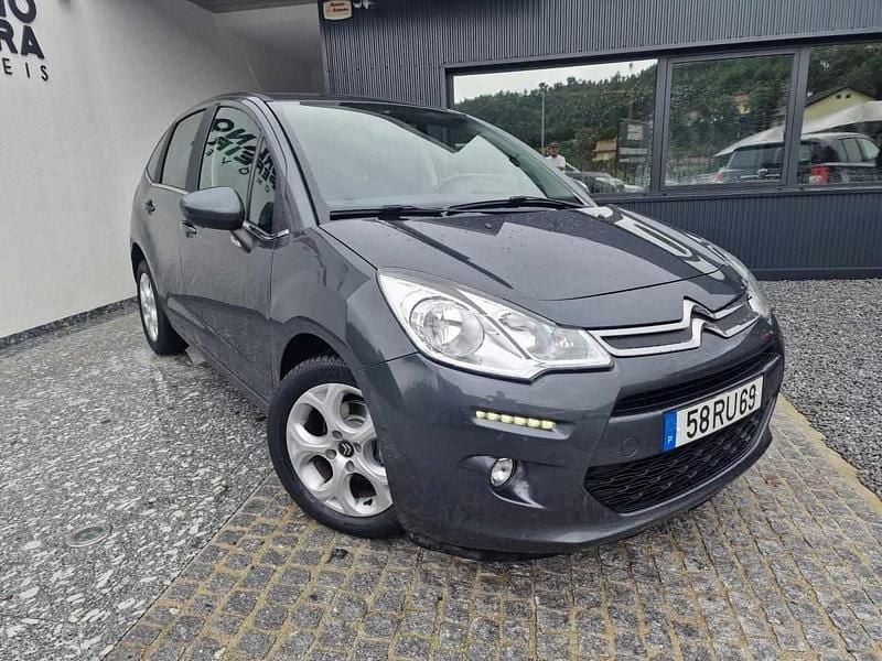 Usado Citroën C3 Seduction 82 HP (60 kW) 2016 Cinzento