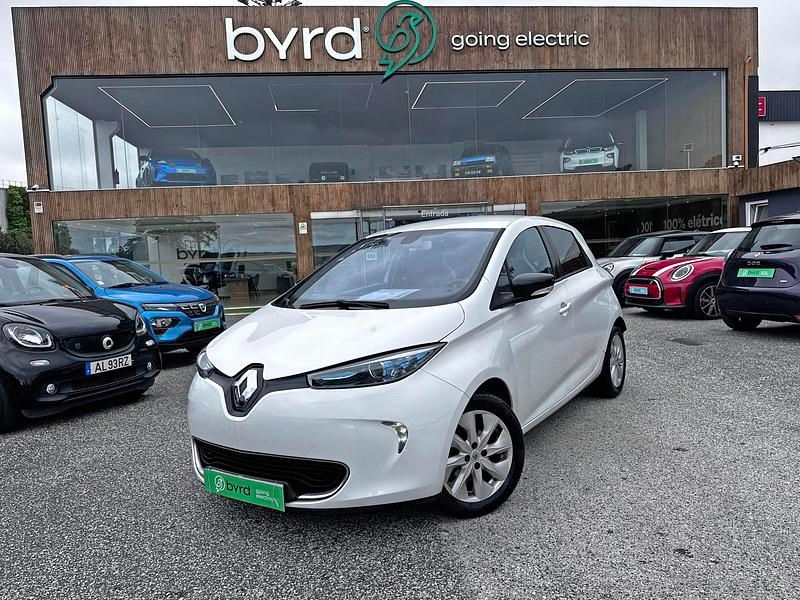 Bege Usado 2015 Renault Zoe Intens Citadino | € 8.900 (Caro) - Imagem 1/4