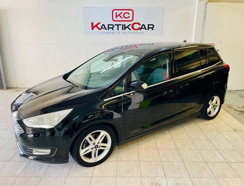 Preto Usado 2018 Ford Grand C-Max Monovolume | € 11.999 - Imagem 1/4