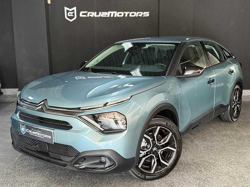 Azul Usado 2023 Citroën e-C4 Feel | € 22.900 (Preço justo) - Imagem 1/4