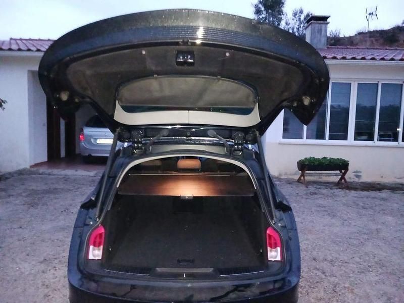 Usado Opel Insignia Sport 130 HP (95 kW) 2014 Carrinha