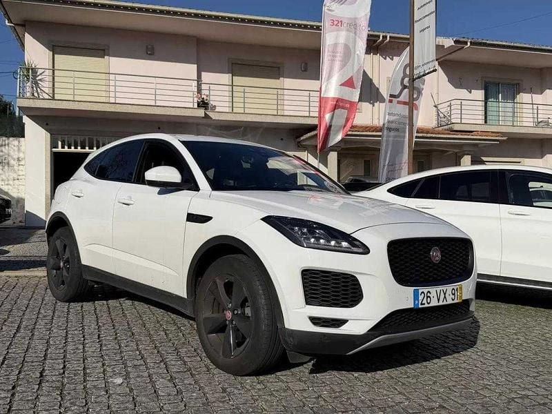 Usado Jaguar E-Pace R-Dynamic 150 HP (110 kW) 2019 Branco SUV