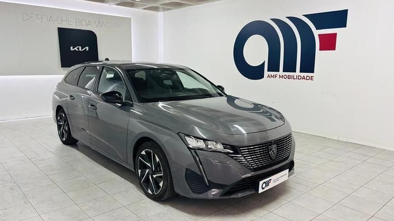 Cinza Usado 2024 Peugeot 308 Allure Carrinha | € 26.899 (Super Preço) - Imagem 1/4