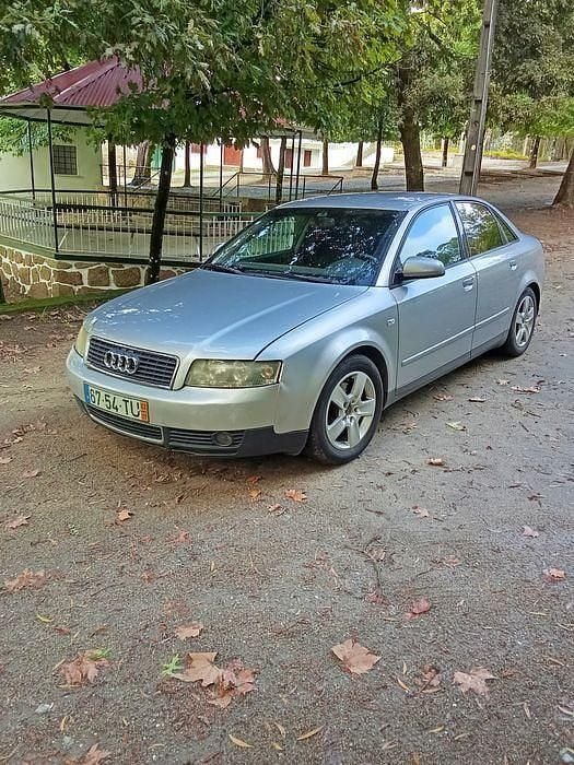 Usado 2002 Audi A4 Performance Sedan | € 3.100 (Preço justo) - Imagem 1/4