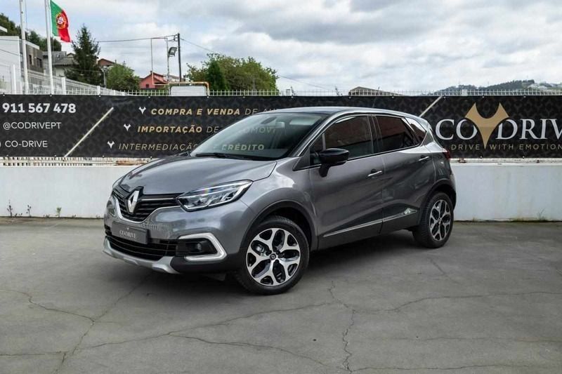 Cinzento Usado 2018 Renault Captur SUV | € 14.550 (Preço elevado) - Imagem 1/4