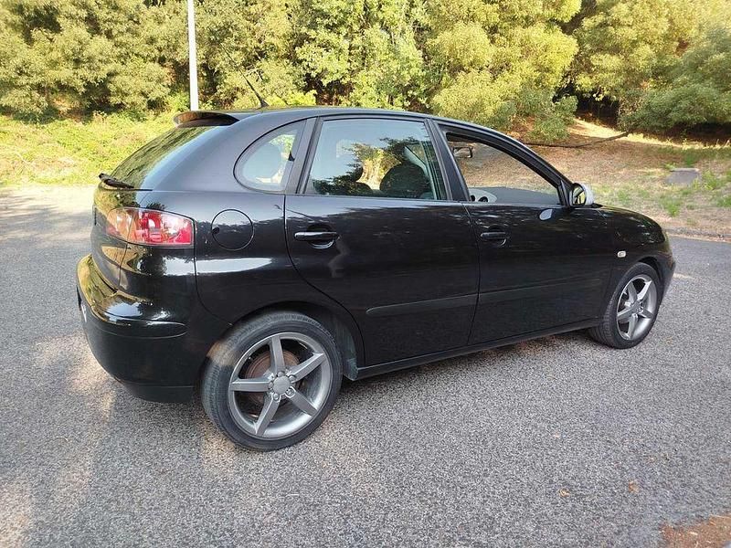 Usado 2006 Seat Ibiza Sedan | € 5.000 (Preço elevado) - Imagem 1/4