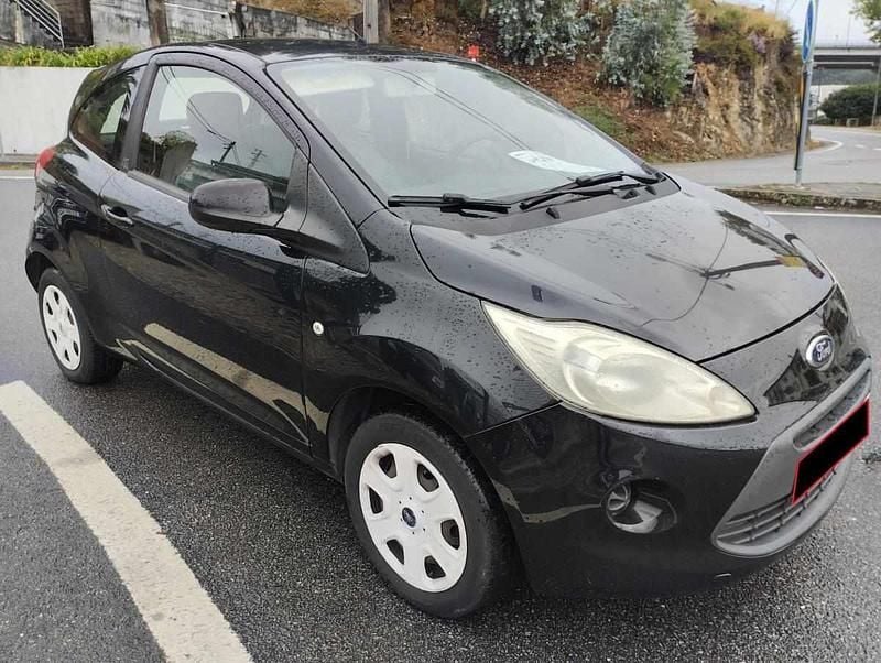 Preto Usado 2012 Ford Ka Titanium Citadino | € 5.500 - Imagem 1/4
