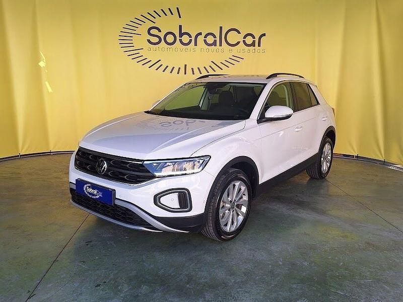 Branco Usado 2022 VW T-Roc SUV | € 31.000 - Imagem 1/4