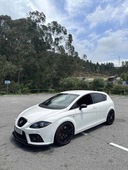 Usado Seat Leon CUPRA 357 HP (262 kW) 2008 Sedan