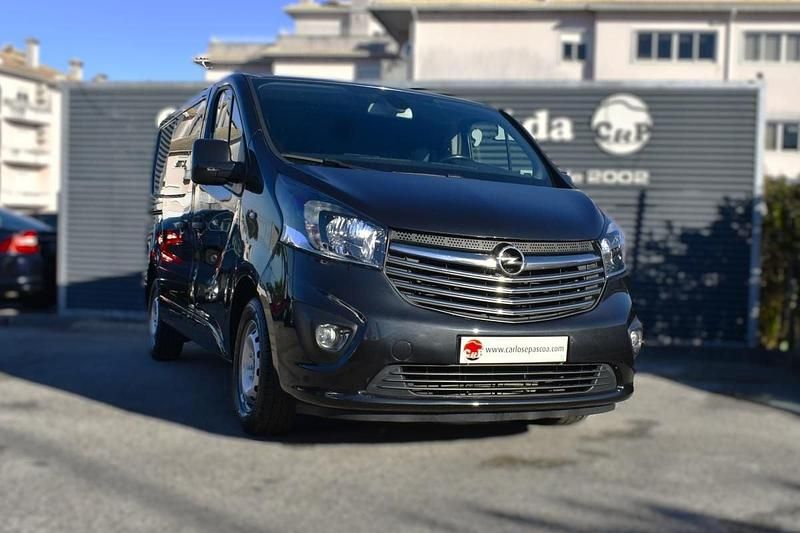 Preto Usado 2017 Opel Vivaro Van | € 17.850 (Preço justo) - Imagem 1/4