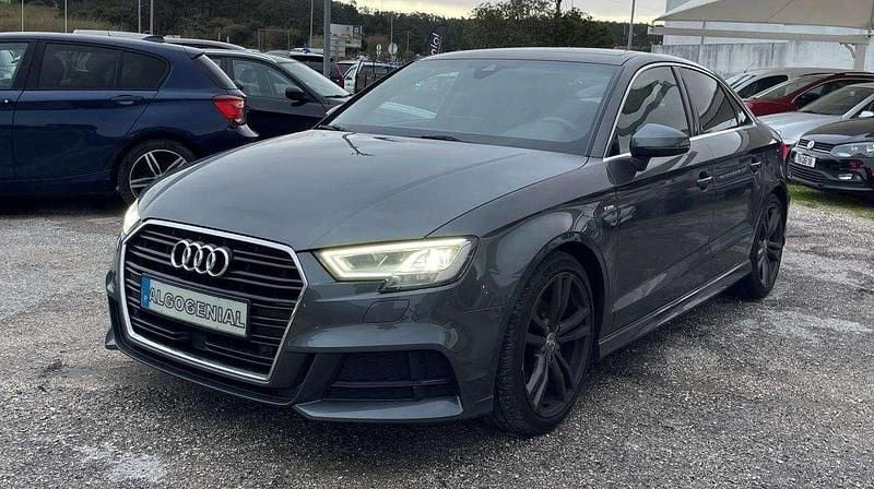 Cinza Usado 2017 Audi A3 S-Line Sedan | € 18.900 (Preço elevado) - Imagem 1/4