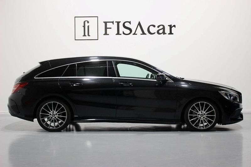 Preto Usado 2018 Mercedes CLA220 Shooting Brake AMG line Carrinha | € 29.900 (Preço elevado) - Imagem 1/4