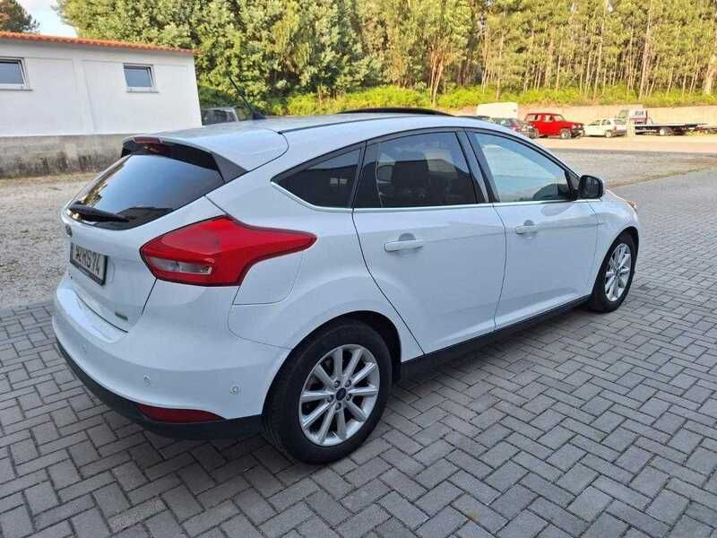 Usado Ford Focus 125 HP (91 kW) 2016 Branco