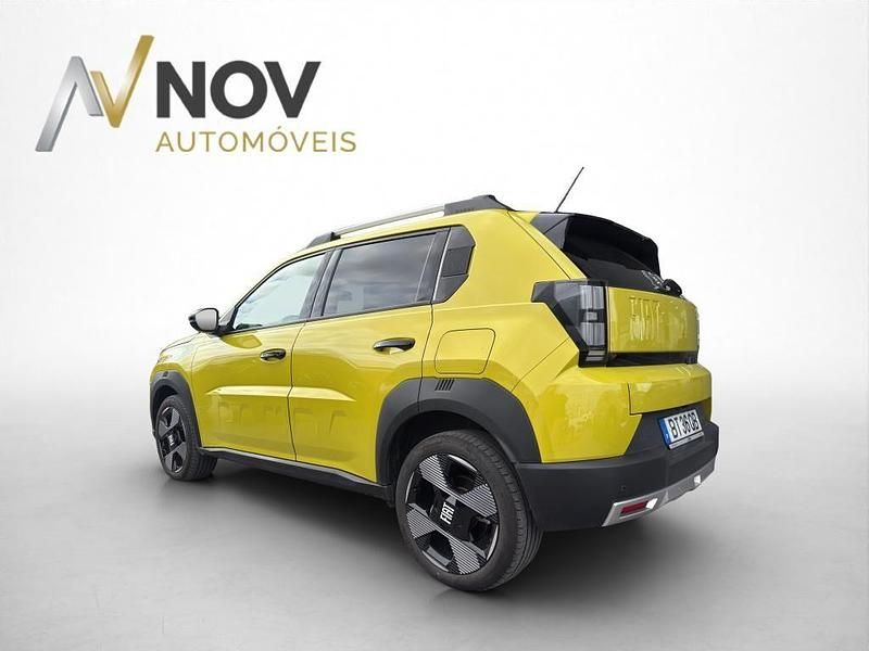 Usado Fiat 600 La Prima 83 kW (113 HP) 2025 Amarelo SUV