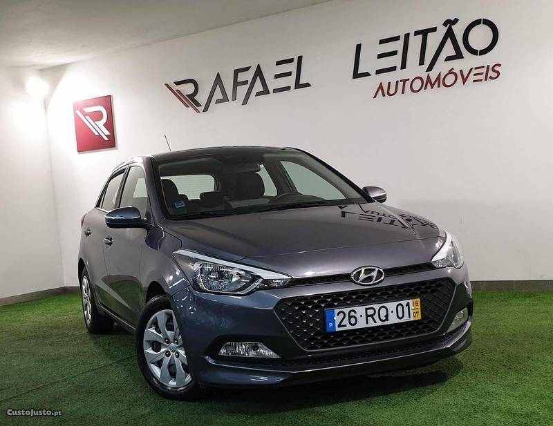 Vendido Hyundai i20 1.1 CRDi Carros usados para venda