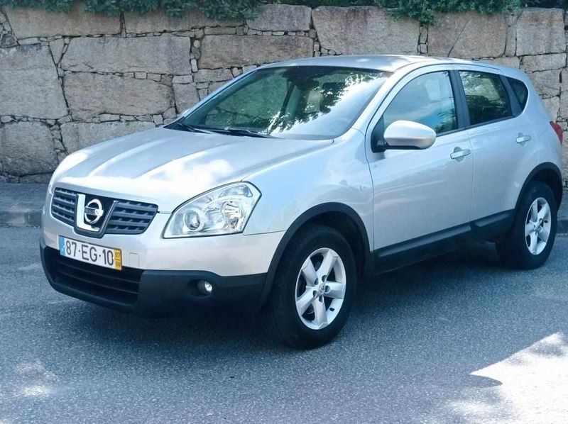 Cinza Usado 2007 Nissan Qashqai Acenta SUV | € 9.400 (Caro) - Imagem 1/4