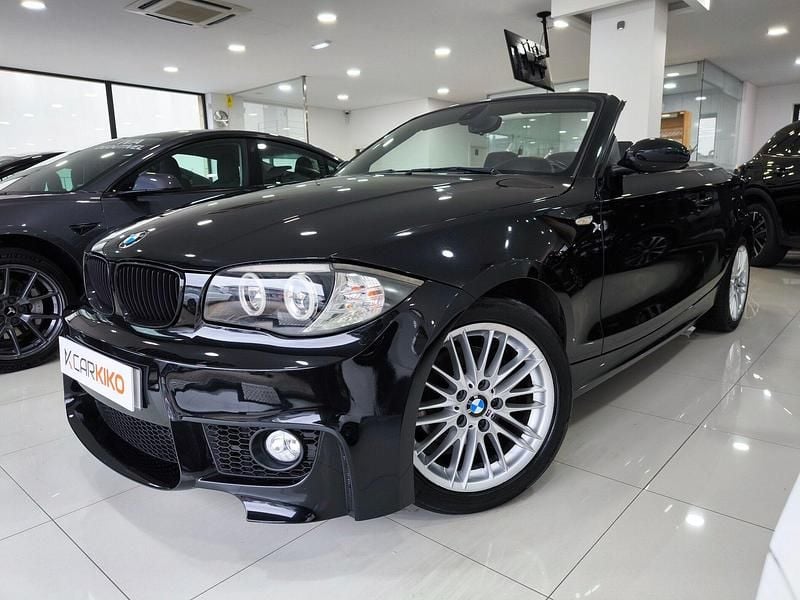 Usado BMW 120 Cabriolet 177 HP (130 kW) 2008 Preto Cabrios