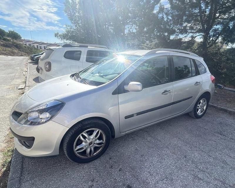 Usado 2008 Renault Clio II Carrinha | € 4.000 (Bom preço) - Imagem 1/4