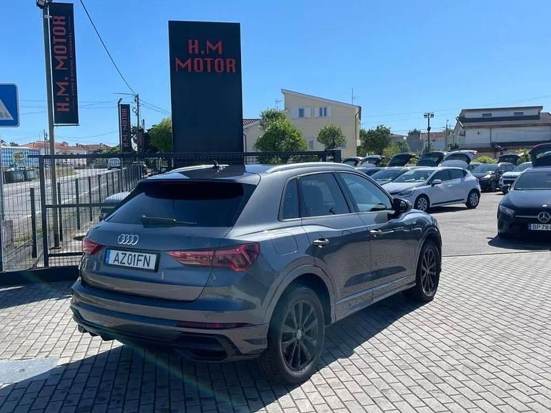 Usado Audi Q3 S-Line 150 HP (110 kW) 2019 Cinzento SUV