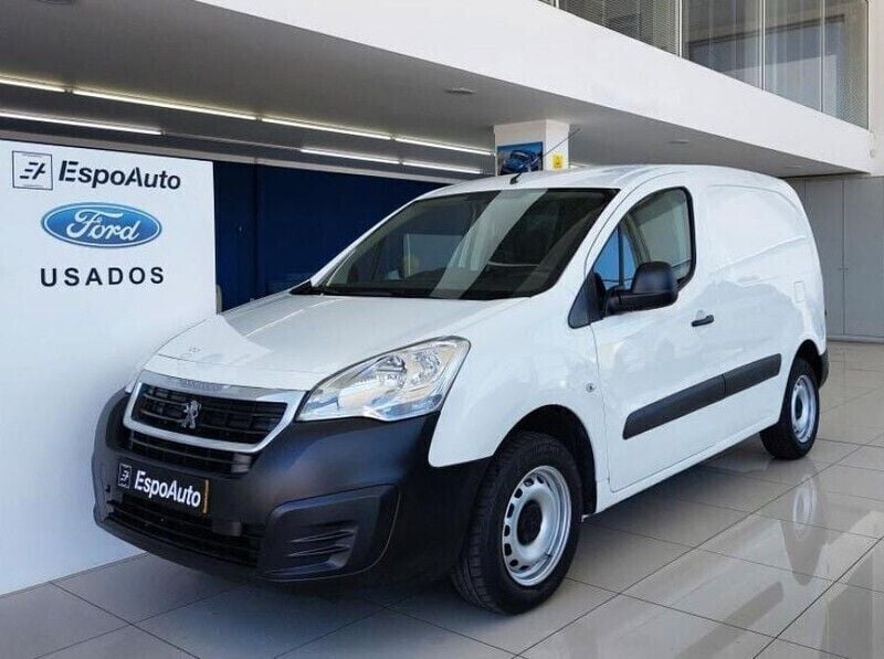 Branco Usado 2018 Peugeot Partner Premium Monovolume | € 11.990 (Bom preço) - Imagem 1/4