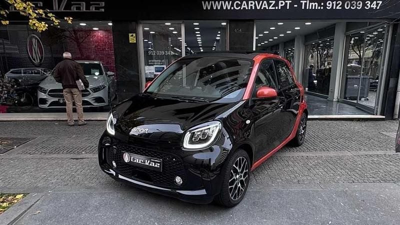Laranja Usado 2020 Smart ForFour Electric Drive Prime | € 12.950 (Preço justo) - Imagem 1/4