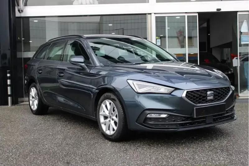 Cinzento Usado 2021 Seat Leon ST XCELLENCE Carrinha | € 20.900 (Preço elevado) - Imagem 1/4