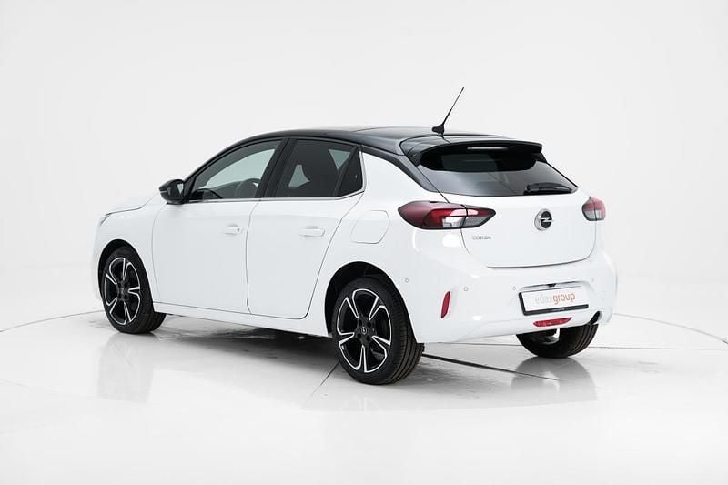Usado Opel Corsa 100 HP (73 kW) 2023 Branco Citadino