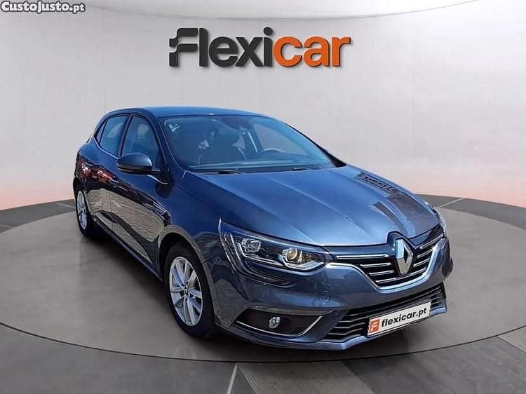 Cinza Usado 2017 Renault Mégane IV Intens | € 12.490 (Bom preço) - Imagem 1/1