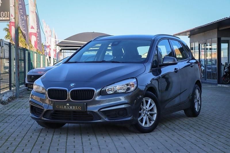 Cinza Usado 2015 BMW 216 Active Tourer Advantage Monovolume | € 11.990 (Preço justo) - Imagem 1/4