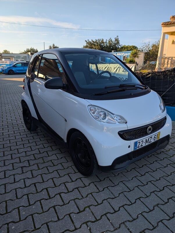 Branco Usado 2012 Smart ForTwo Coupé Pulse Coupé | € 6.990 (Preço justo) - Imagem 1/4